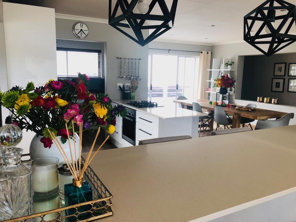 Whale Bay Villa Fish Hoek Eksteriør billede